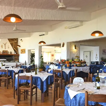 Club Village 3*